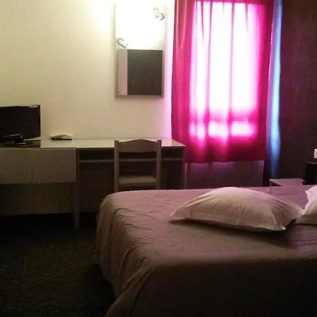 Hotel Hotel Balladins Roanne 2*
